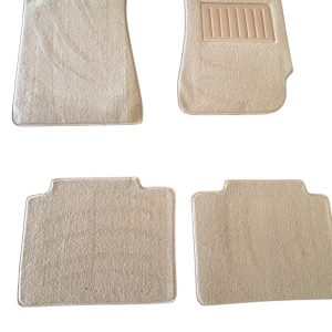 HOLDEN VT VX 4 PIECE FLOOR MATS SEDAN BUCKSKIN PLUSH